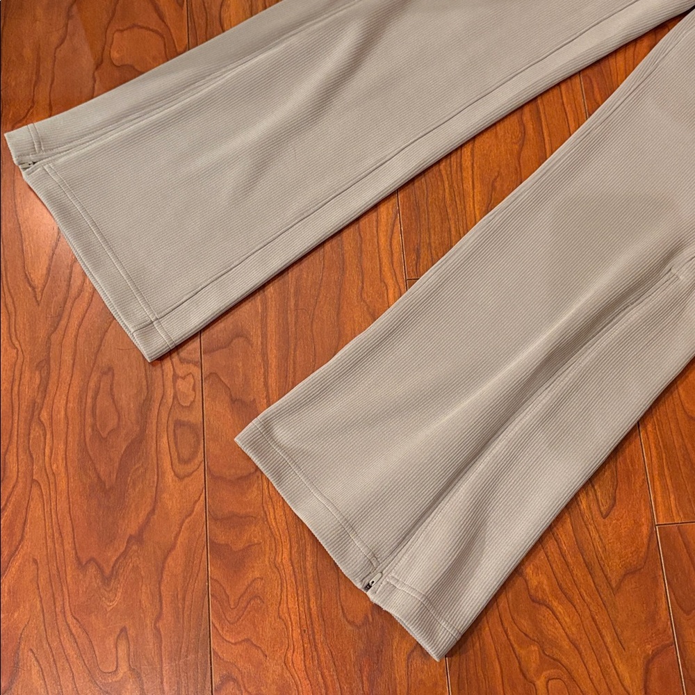 Lululemon Ribbed Softstreme High Rise Zip Leg Pants - Picture 2 of 8